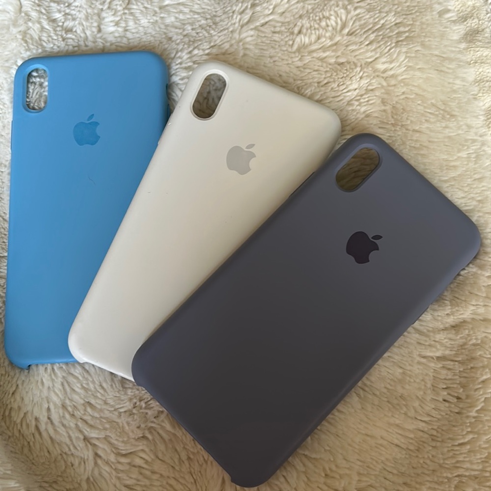 3 iPhone XS Max cases